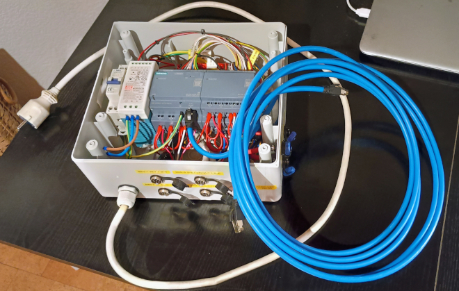 PLC
